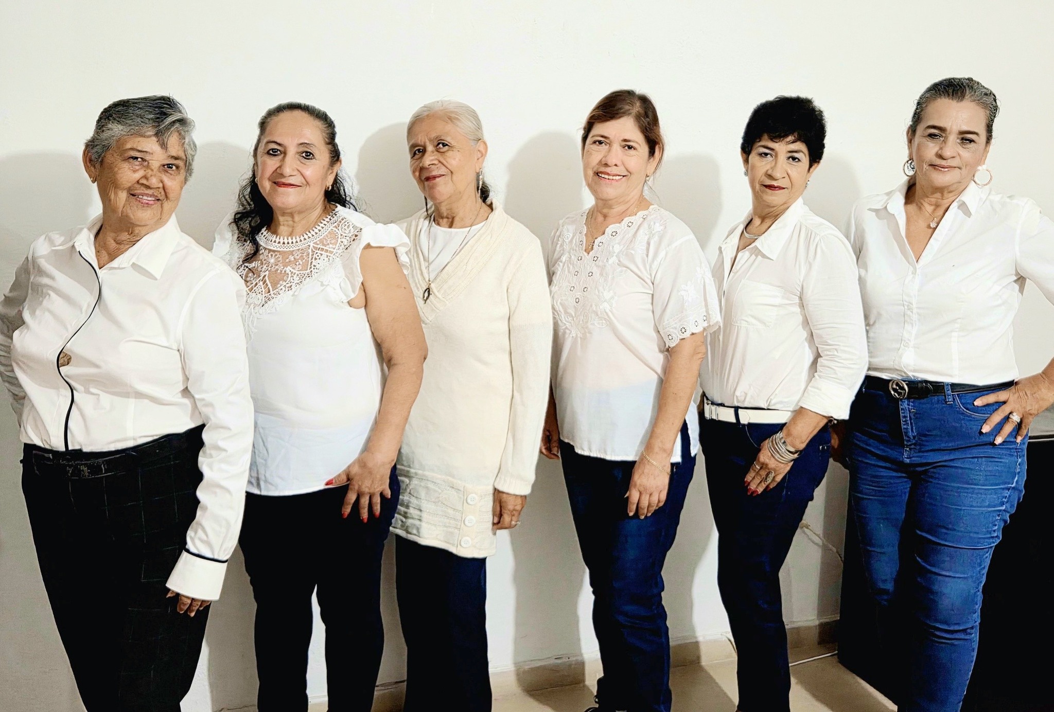SE CIERRA CONVOCATORIA A REINA DEL ADULTO MAYOR