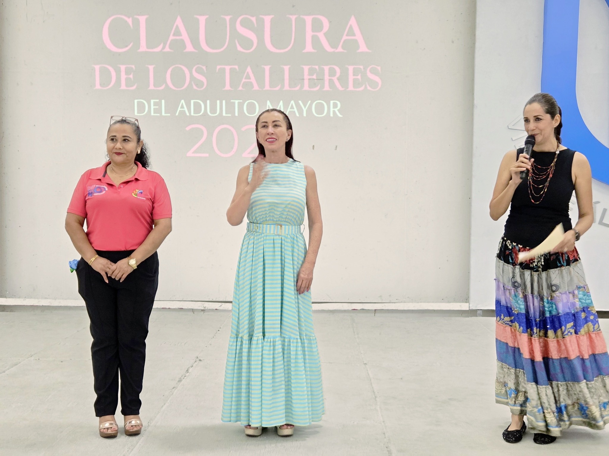 SE LLEVA A CABO CLAUSURA DE TALLERES DE ADULTOS MAYORES