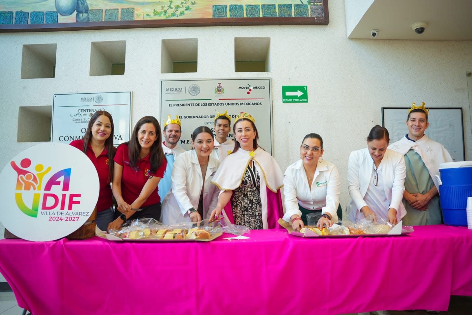DÍA DE REYES EN EL HOSPITAL MATERNO INFANTIL